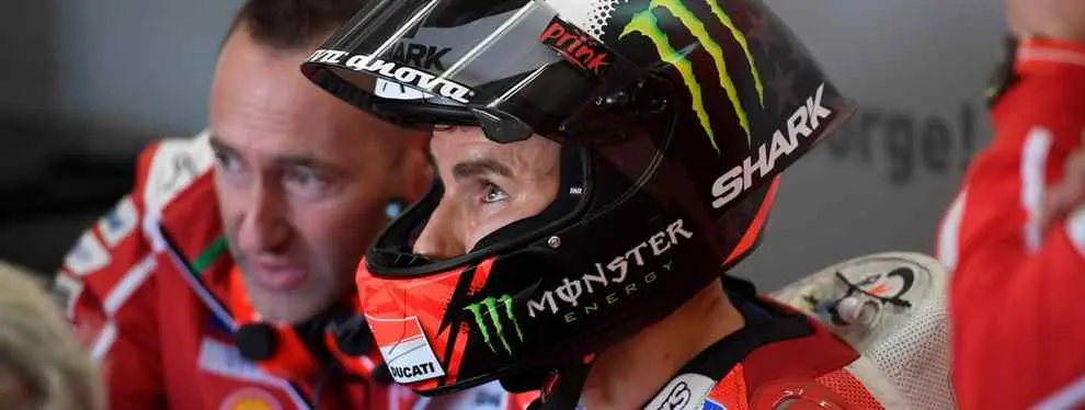 Las vacaciones más bestias de Jorge Lorenzo con su equipo en Ducati