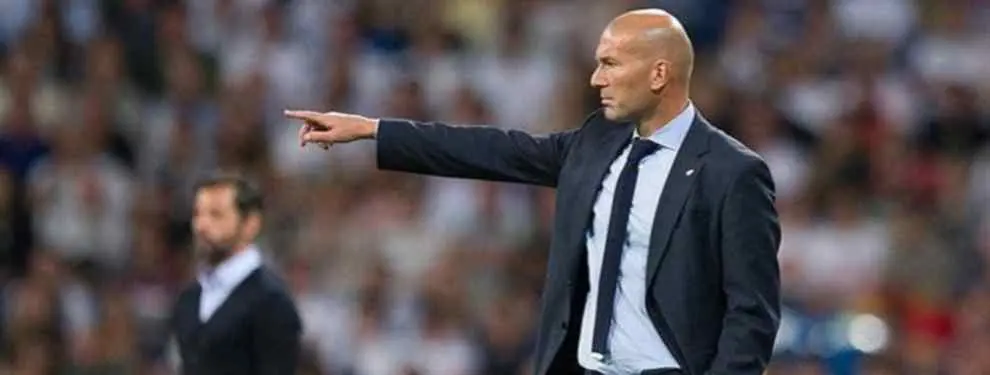 Zidane, muy atento a un protagonista del Atlético-Olympique de Marsella (y no es Griezmann)