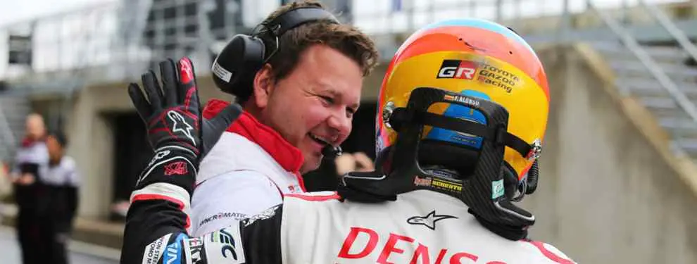 El viaje relámpago de Fernando Alonso que termina con sorpresa