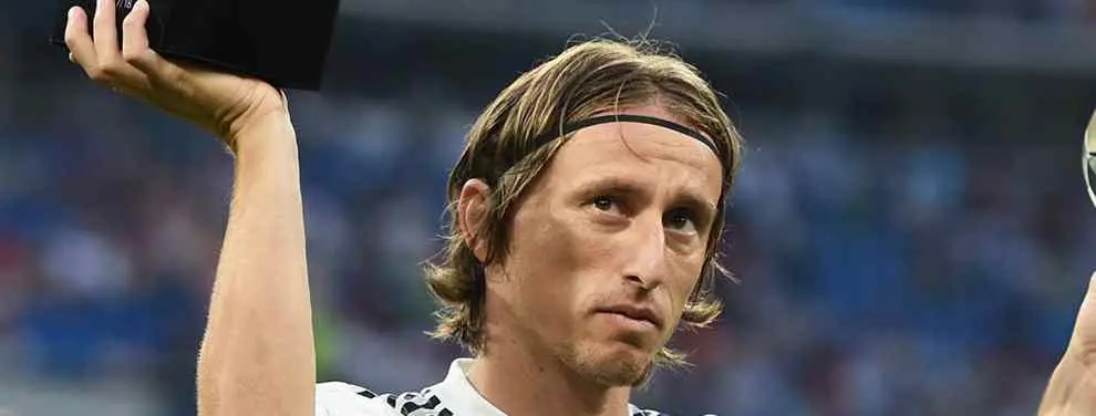 Bombazo en el Real Madrid: Florentino Pérez negocia con un galáctico para cargarse a Modric