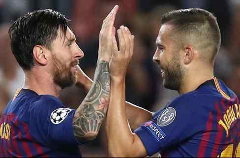 Messi lo sabe. Y Jordi Alba también: la lista en el Barça para fichar un lateral en enero
