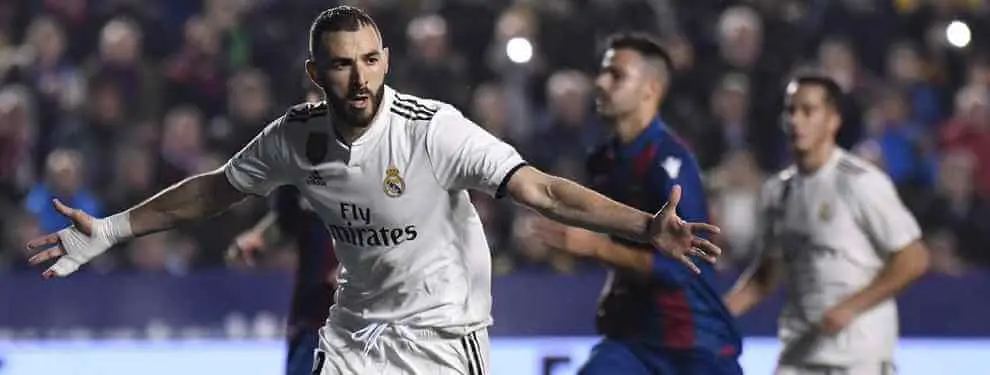 Benzema traga saliva: la bronca de las broncas en el Real Madrid a horas del Clásico