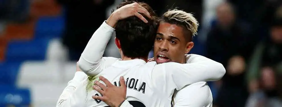 El delantero sorpresa que entra en la agenda del Real Madrid (El Barça no pudo ficharlo en invierno)