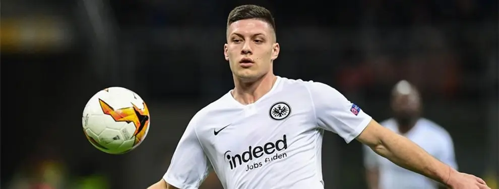 Bombazo Jovic: la puja podría tener ganador sorpresa (y no son ni Barça ni Real Madrid)