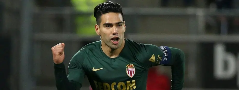 “Es mejor que Falcao”. El ‘9’ que amenaza al colombiano (y al que vigilan en Europa)