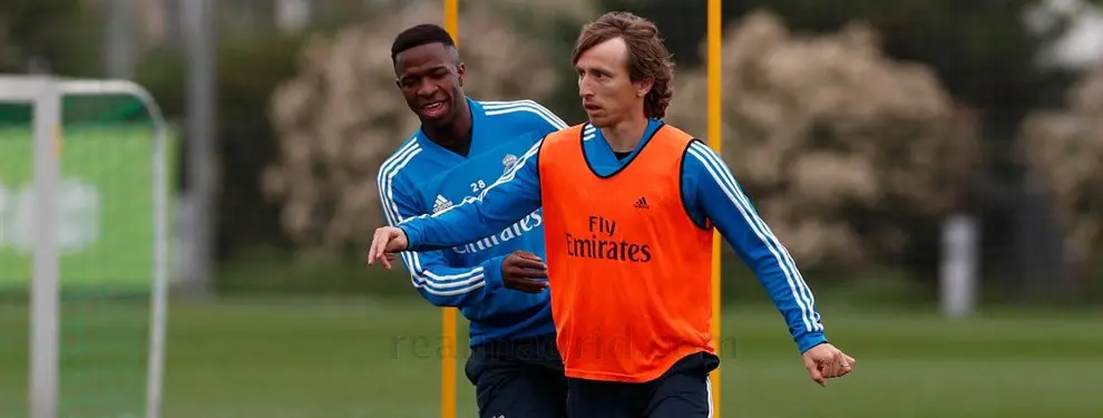 Modric no se merece esto: y no va del ‘10’ de Hazard. Ojo a la que hay liada en el Real Madrid