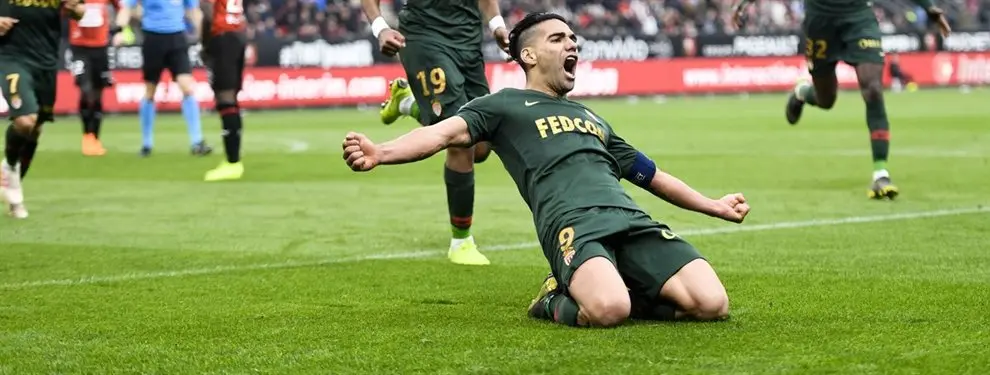 Falcao recibe dos llamadas bomba de España: la pelea por su fichaje