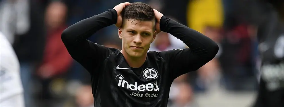 Jovic apunta a Messi: el lío (y muy feo) en el Barça