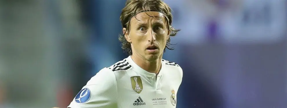 ¡Una estrella del Real Madrid recibe un premio por su temporada!