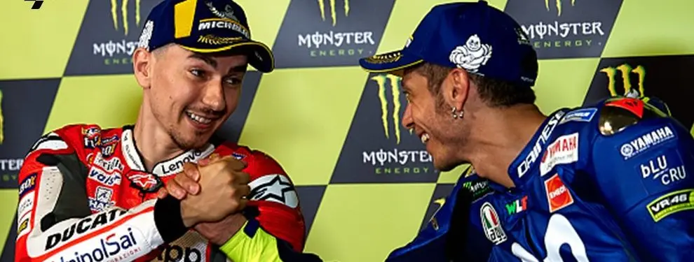 Jorge Lorenzo y Valentino Rossi sacuden a Marc Márquez
