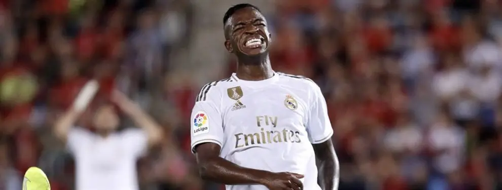 Vinicius tiene dos 'novias' y Florentino Pérez le abre la puerta