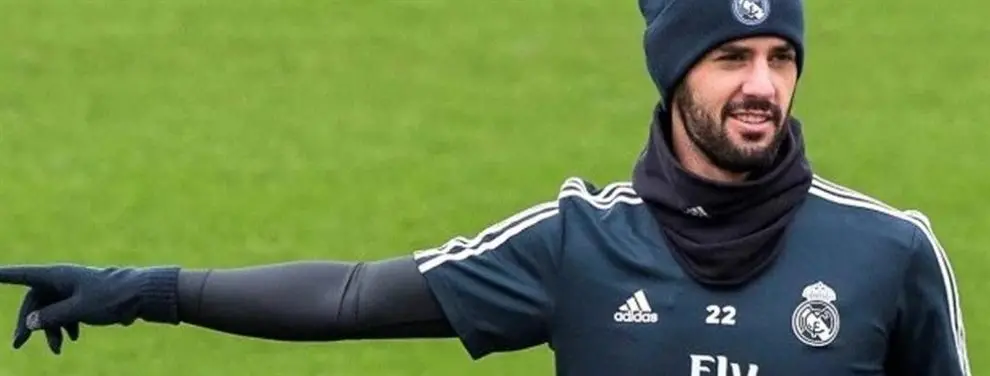 ¡Pide el despido del míster! Le señala la puerta de salida en público