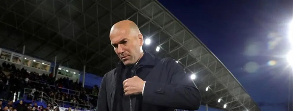 El vestuario le ha puesto la cruz y hablan con Florentino: No le queremos