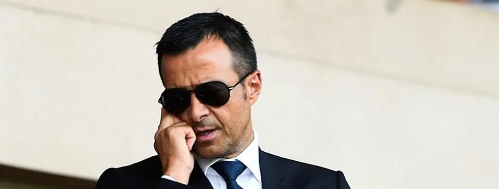 Jorge Mendes se lo lleva del Barcelona a la Premier