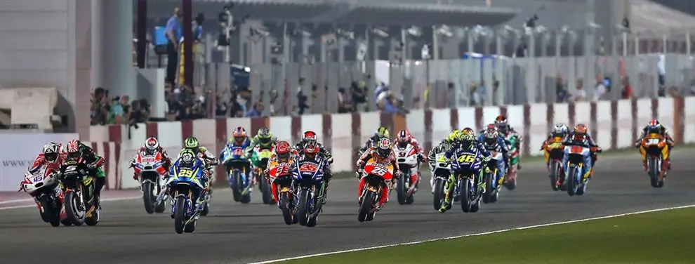 Cunde al pánico en Moto GP ¡También se cae Austin!