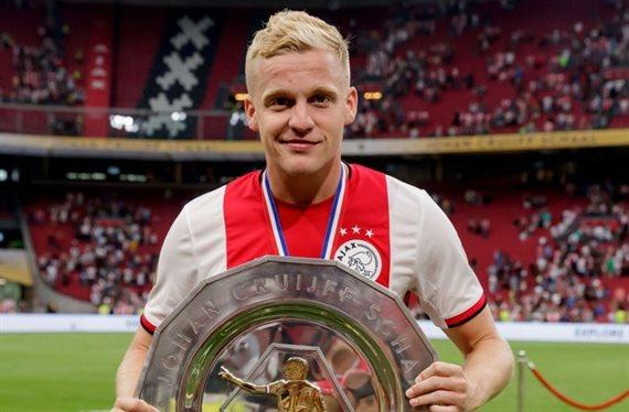 Van de Beek a tiro: el Ajax ya tiene atado a su relevo