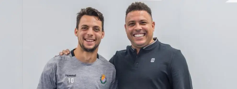 La Premier viene con dinero fresco a por un crack de Ronaldo Nazário