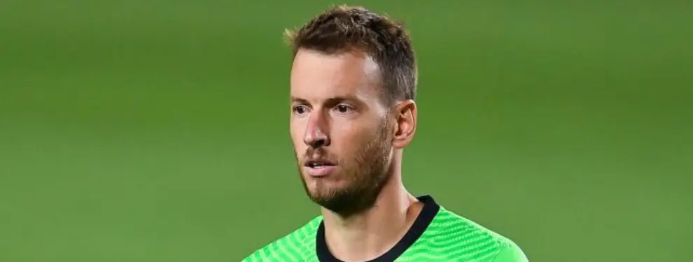 Oferta de última hora por Neto Murara (y llega de la Premier League)