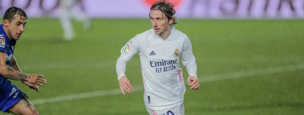 Es el nuevo Luka Modric: Barça y Real Madrid pelean por él