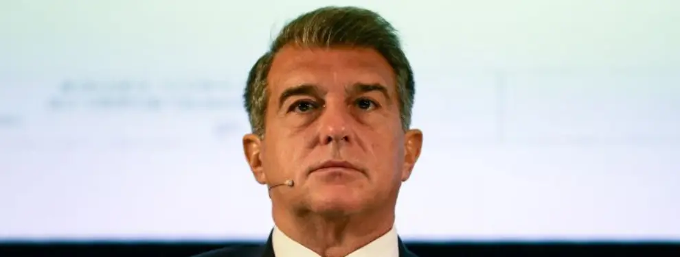 Laporta recibe la llamada de un central de primer nivel para el Barça