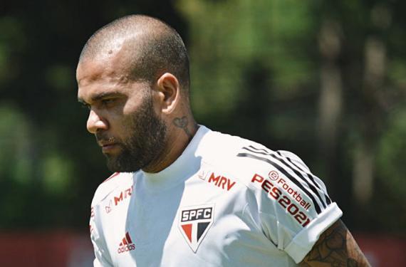 ¡Dani Alves y él juntos de nuevo! La noticia que impacta a Simeone