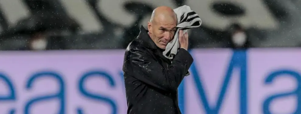 Zidane recibe la llamada de este crack: quiere volver al Real Madrid
