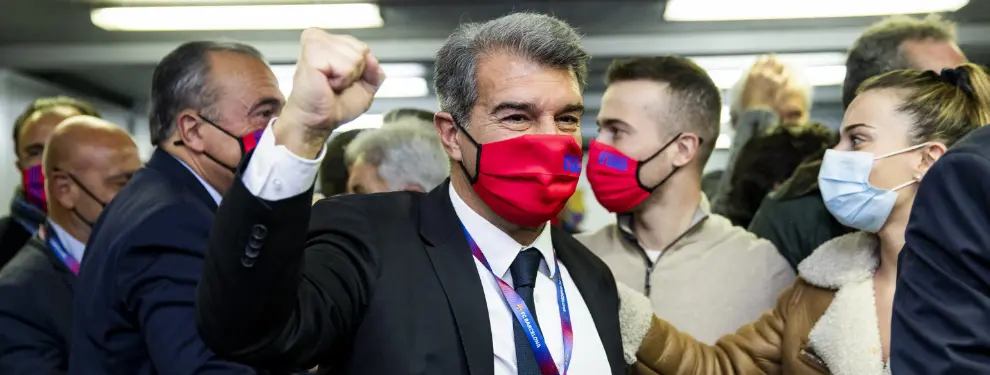Joan Laporta negocia con un centrocampista para el Barça