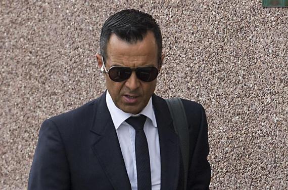Jorge Mendes negocia con el Barça por un centrocampista sorpresa