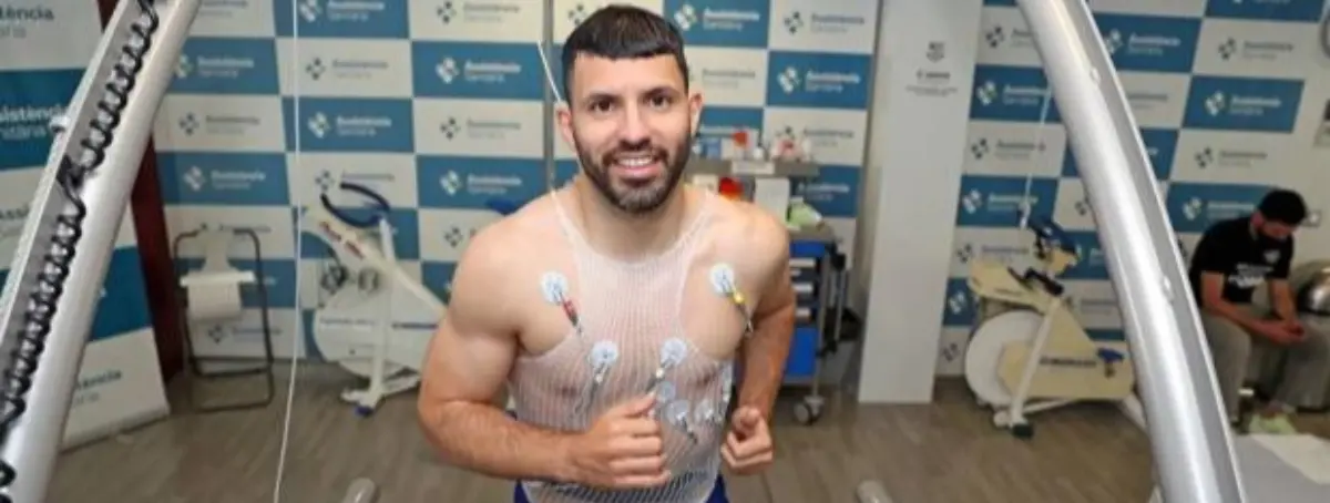 El Manchester City se plantea volver a contratar al Kun Agüero