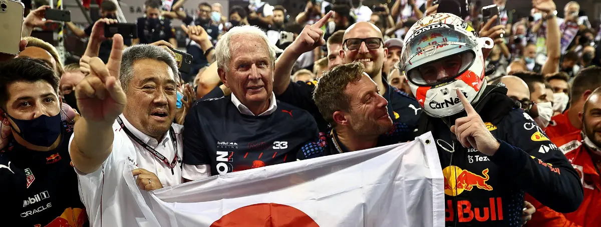 Red Bull y Verstappen cambian de plan: el ‘enemigo’ de Alonso sigue