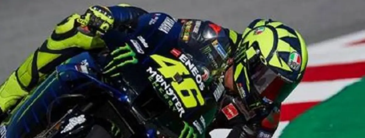 Lorenzo tras el toque de Rossi a Márquez:
