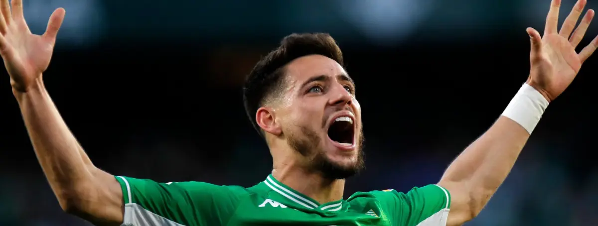 Atlético de Madrid y F.C. Barcelona, pendientes de Álex Moreno