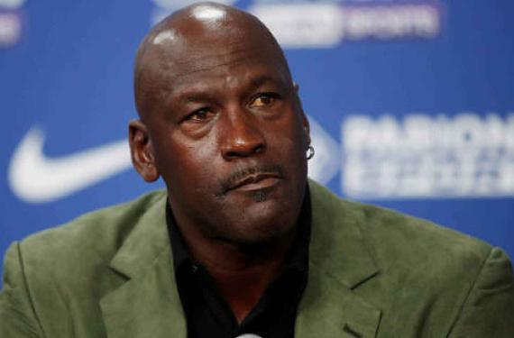 Preocupación en la NBA: el protegido de Michael Jordan cae lesionado