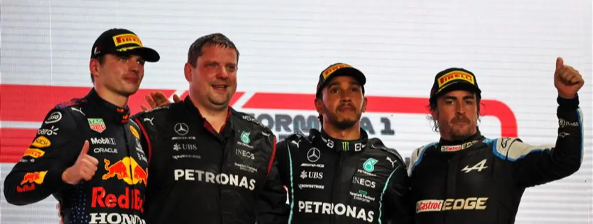 Alonso, Max Verstappen y 8 enemigos más en la trayectoria de Hamilton