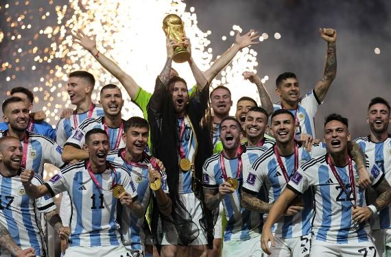 El otro 10 de Argentina tras Messi y campeón del mundo rompe el mercado: precio de risa, hay tortas