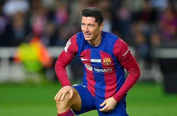 Era la esperanza de Deco para acabar con Lewandowski y Ferran, pero Xavi ‘pasa’ de su crack de 30M