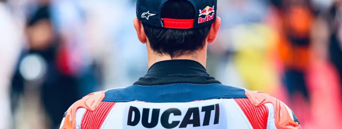 A Valentino Rossi le suena, bestial fricción de Marc Márquez con Bagnaia que calienta más COTA