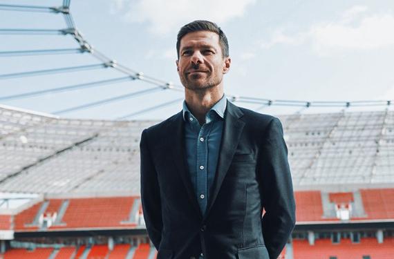 Llegó al Barça para competir con Dembélé, fracasó, y ahora Xabi Alonso estudia su incorporación