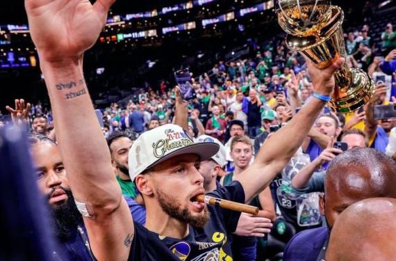 Stephen Curry revoluciona el 'dream team' y los Warriors: quiere a los tres fuera y recluta en EEUU