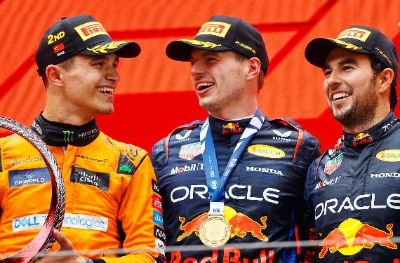 Red Bull desvela dos bombazos con o sin Max Verstappen: a Carlos Sainz se unen otros dos talentos