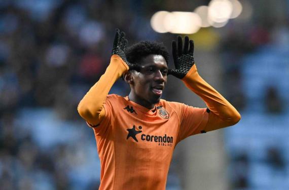 Deco se lo presentó a Joan Laporta como alternativa a Luis Díaz, pero el inglés se va con Unai Emery