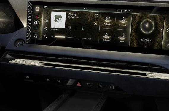 El interior de este nuevo rival de Tesla parece una nave espacial