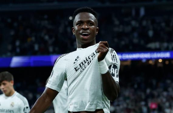 El Manchester United está tentando a la familia de Vinicius con el Balón de Oro