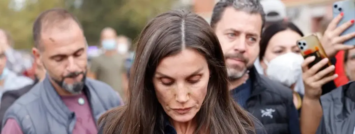 Furgonetas de mudanza contratadas por Zarzuela confirman la peor pesadilla de Letizia