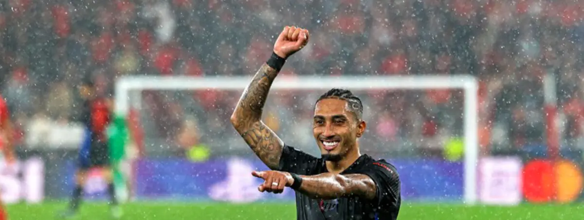 Raphinha está muy molesto con Flick y Deco