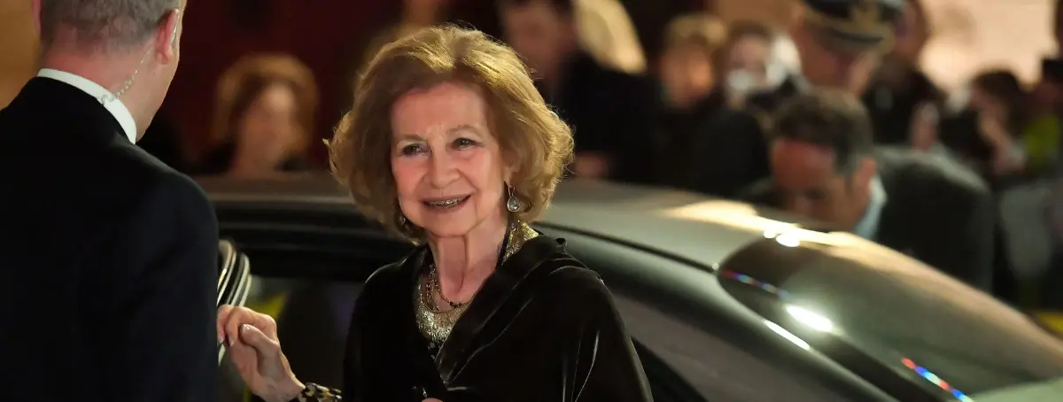 Victoria Federica explica a la reina Sofía la gravedad que prepara a la familia para un final irremediable