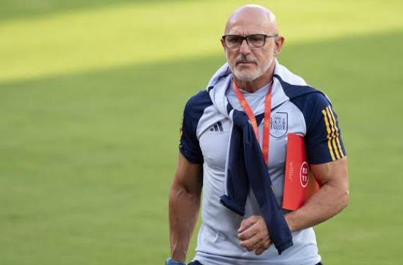 La gran sorpresa de Luis de la Fuente tiene una oferta para ir al Aston Villa con Emery