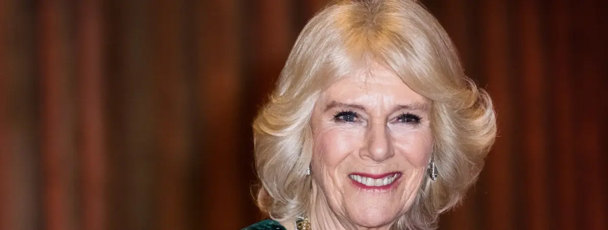 Los médicos de Buckingham piden a Camilla Parker Bowles que deje sus vicios o su vida correrá peligro