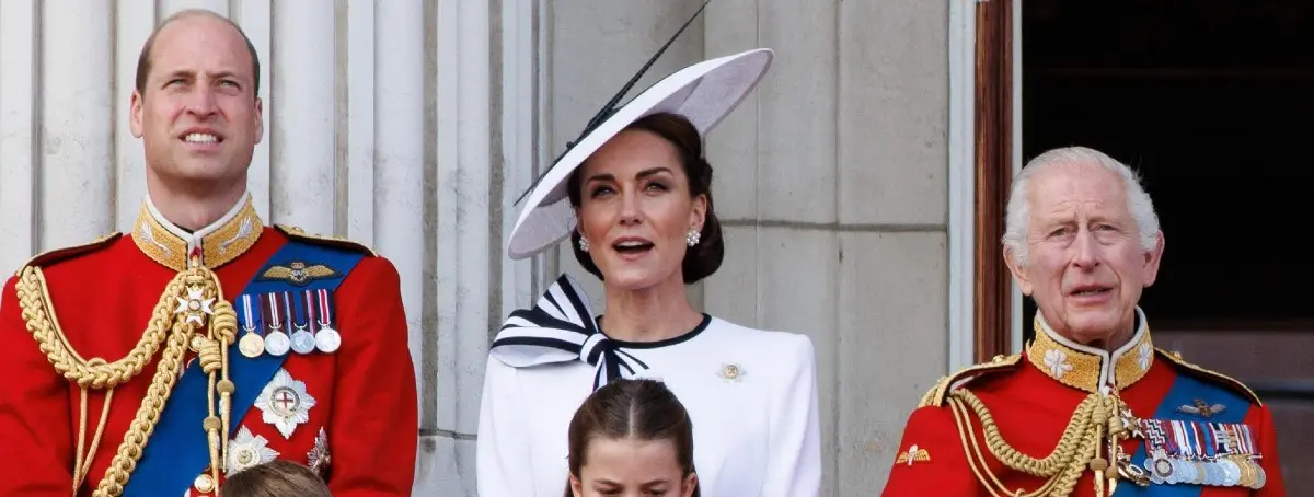 Kate Middleton y Guillermo de Gales, obligados por Carlos III a acudir a terapia psicológica