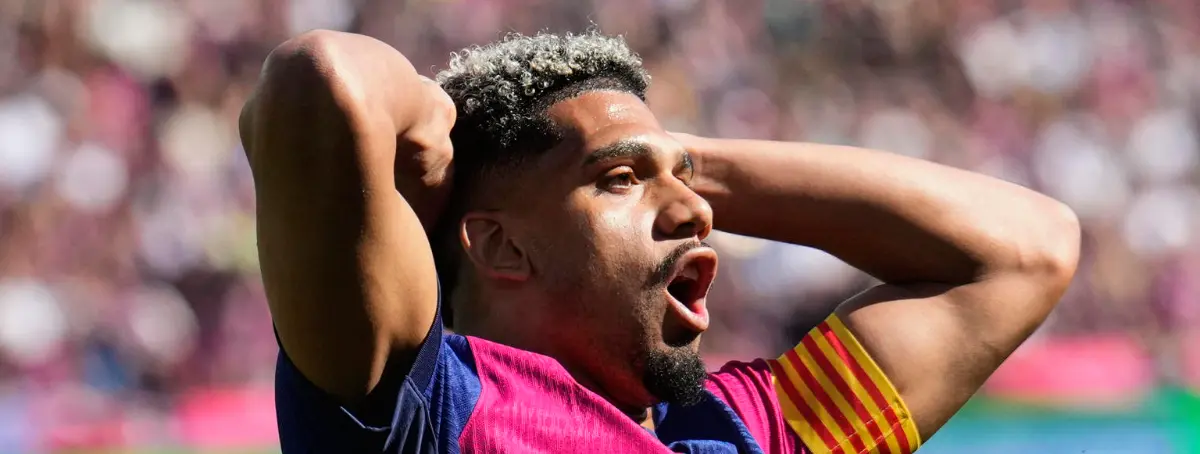 Ronald Araujo se devalúa 15 millones en el mercado